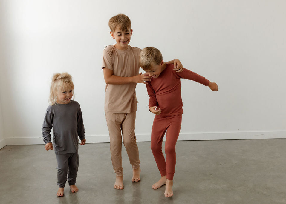2 Piece Short Sleeve Jogger Pajamas - Prairies