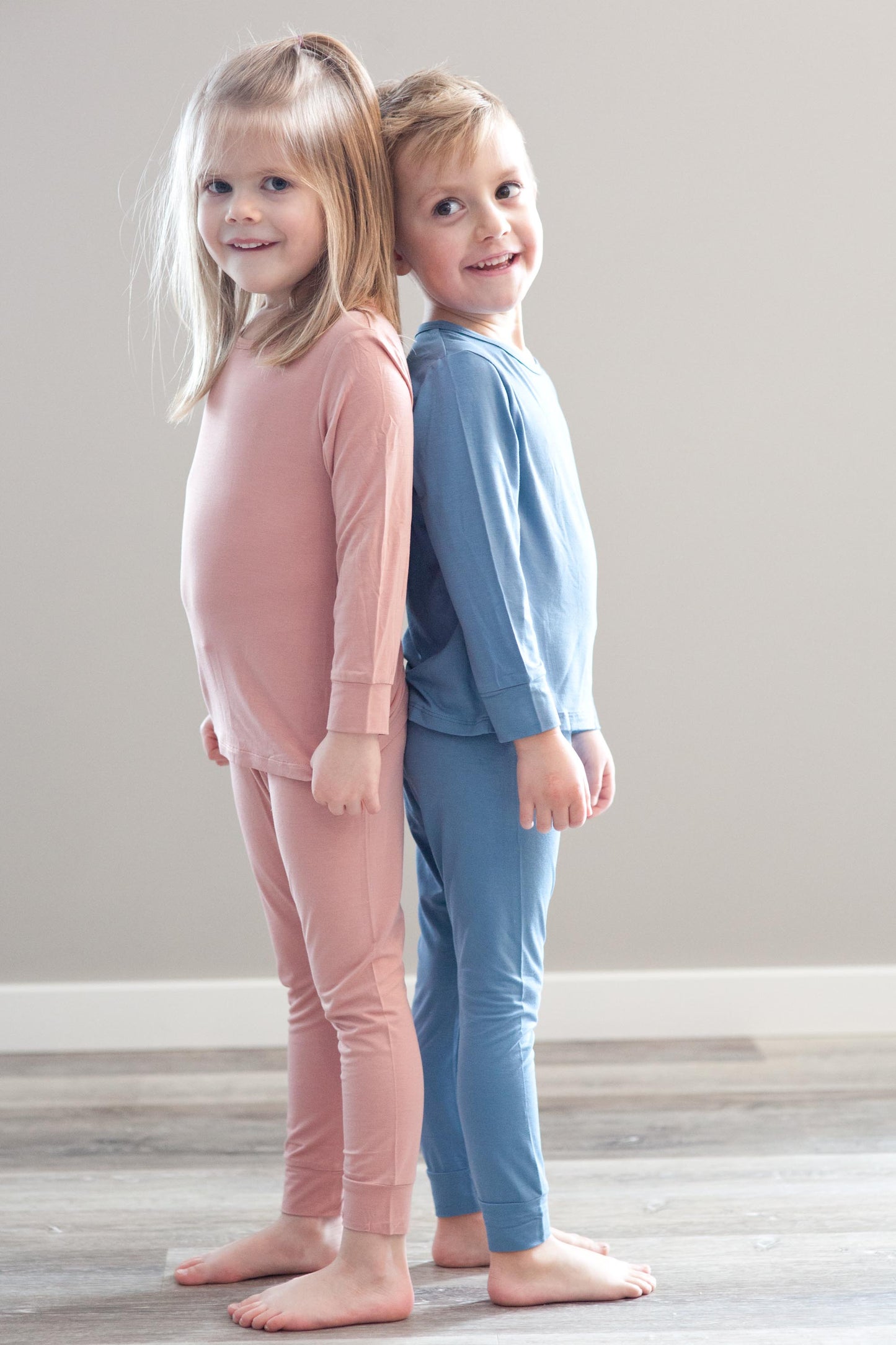 2-Piece Long Sleeve Pajamas